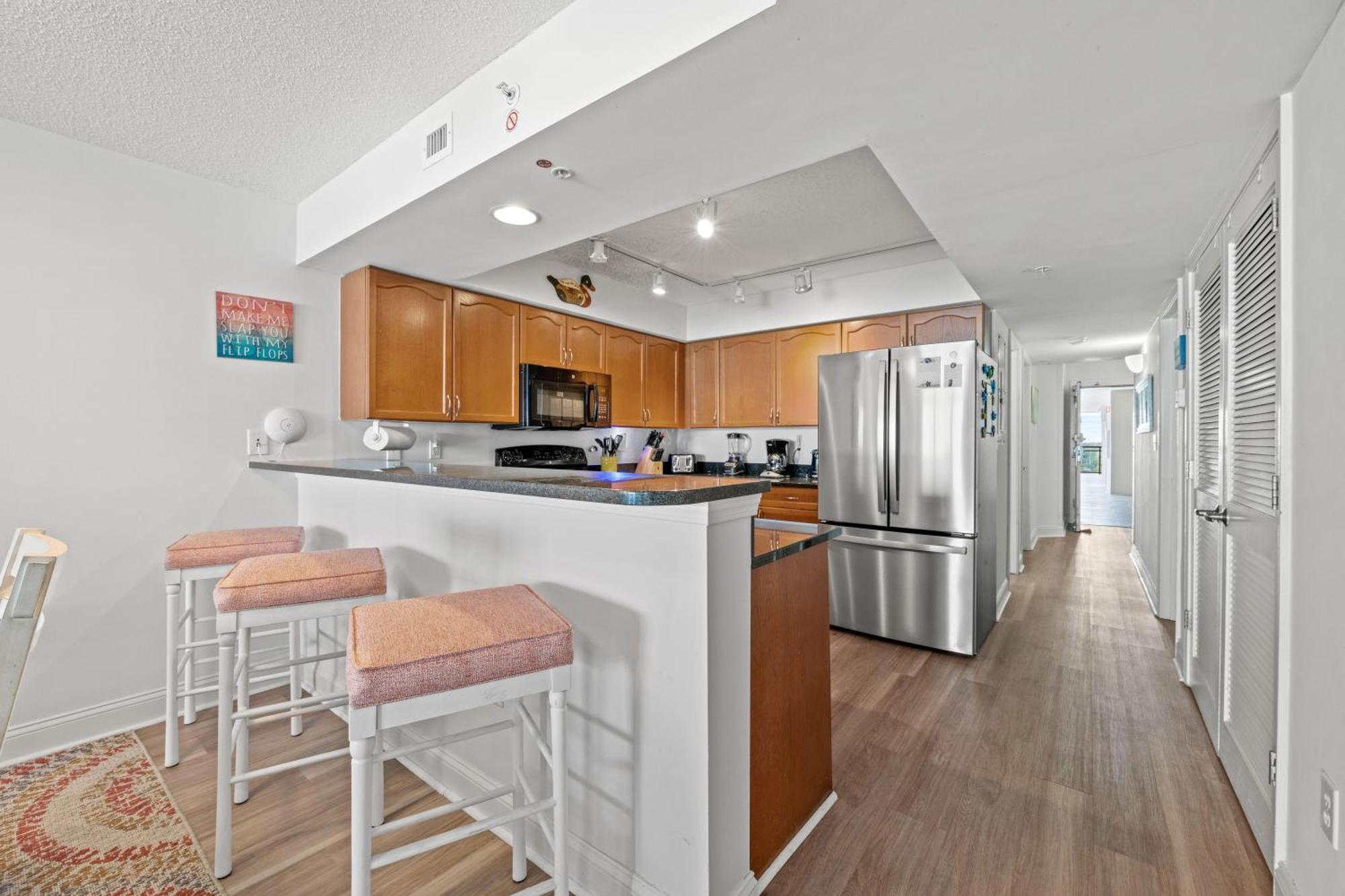 Bahama Sands Ph3 - Oceanfront - Crescent Beach Section Myrtle Beach Exterior photo